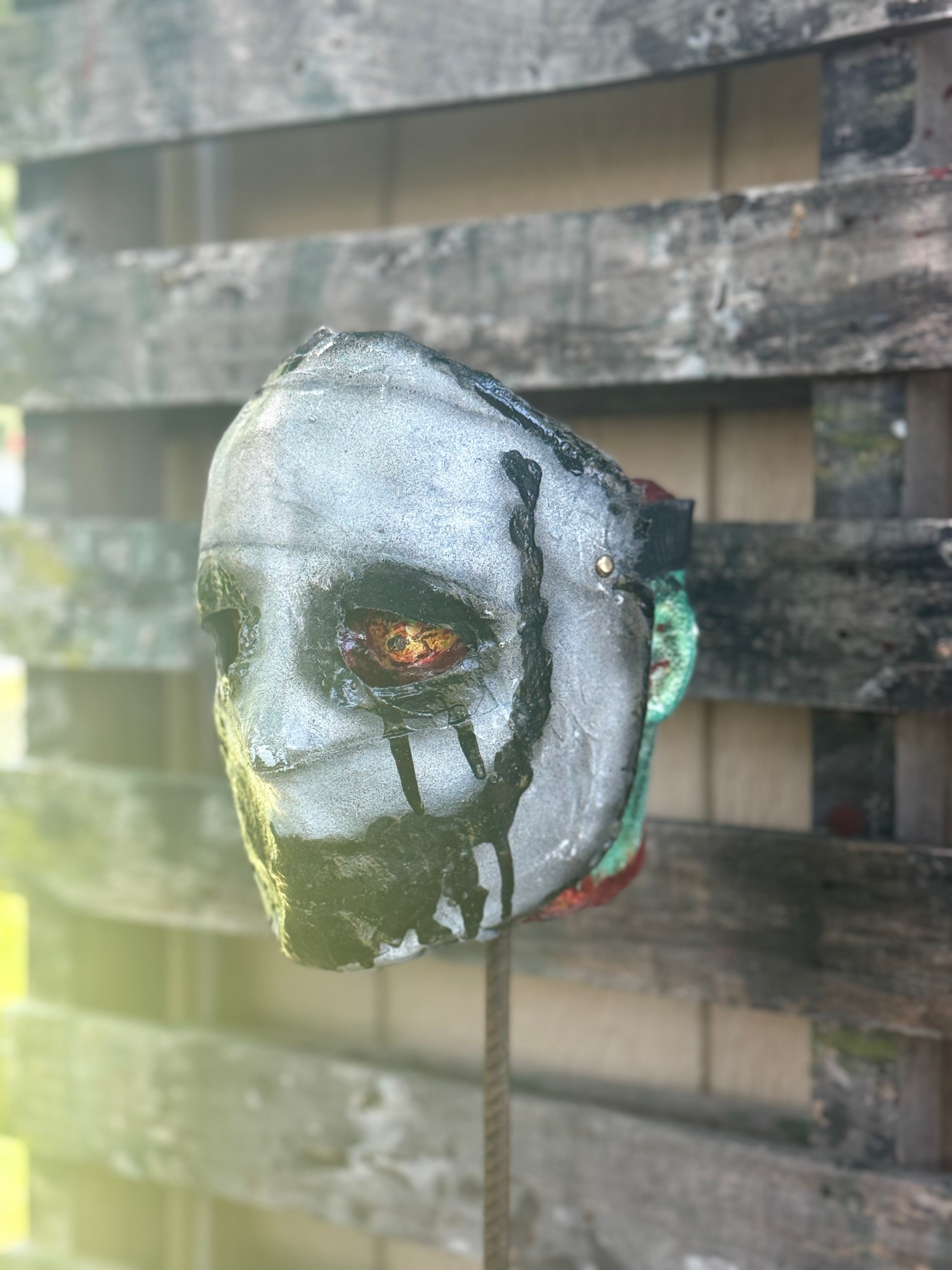 Mimic the Clown – Decayed Slasher Parody Mask