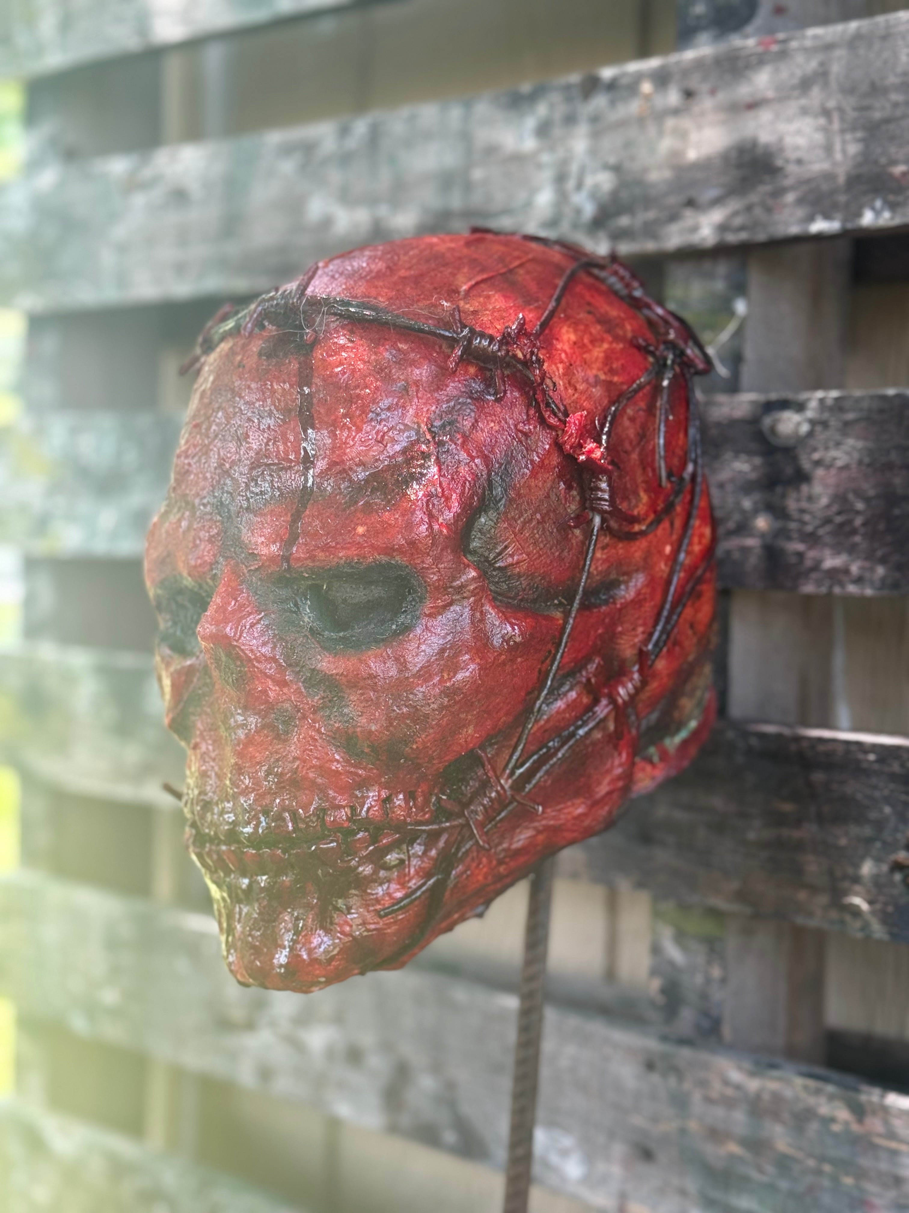 Wirebound – Overhauled Industrial Slasher Skull Mask