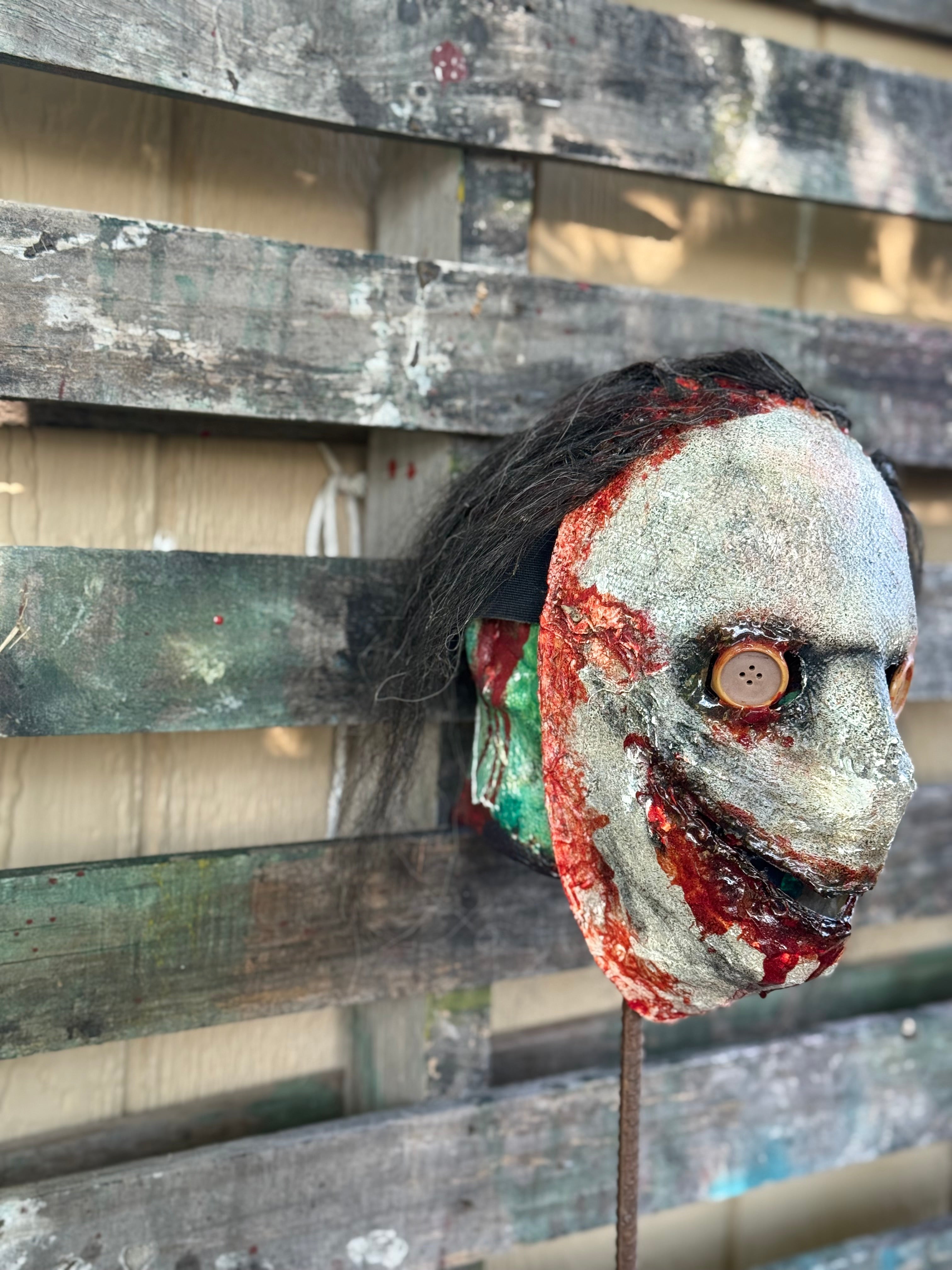 The Carver – Twisted Slasher Half-Mask